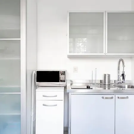 Apartment Enjoy - Piccolo Monolocale Zona Ospedale *